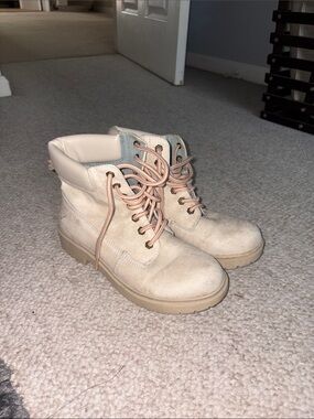 Womens Beige Lace-Up Ankle Boots